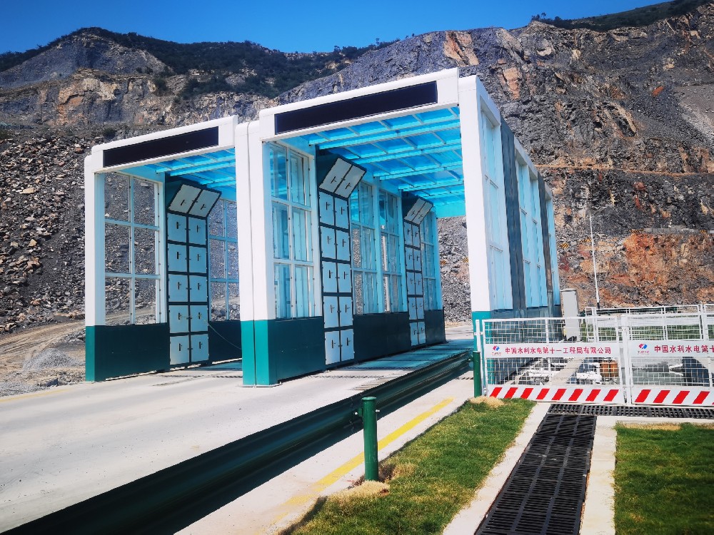 洛陽采石場龍門洗車機(jī)